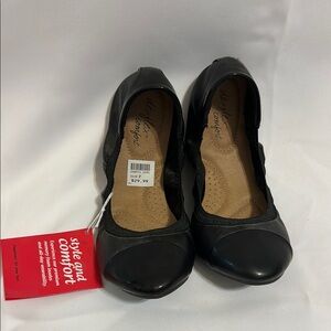 Dexflex Comfort Women’s Ballet Flats Black Size 7
